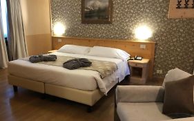 Hotel Edelweiss